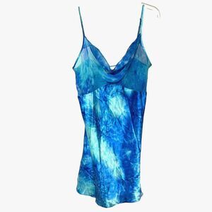 California Dynasty Nightgown Large Blue & Green Tie Dye